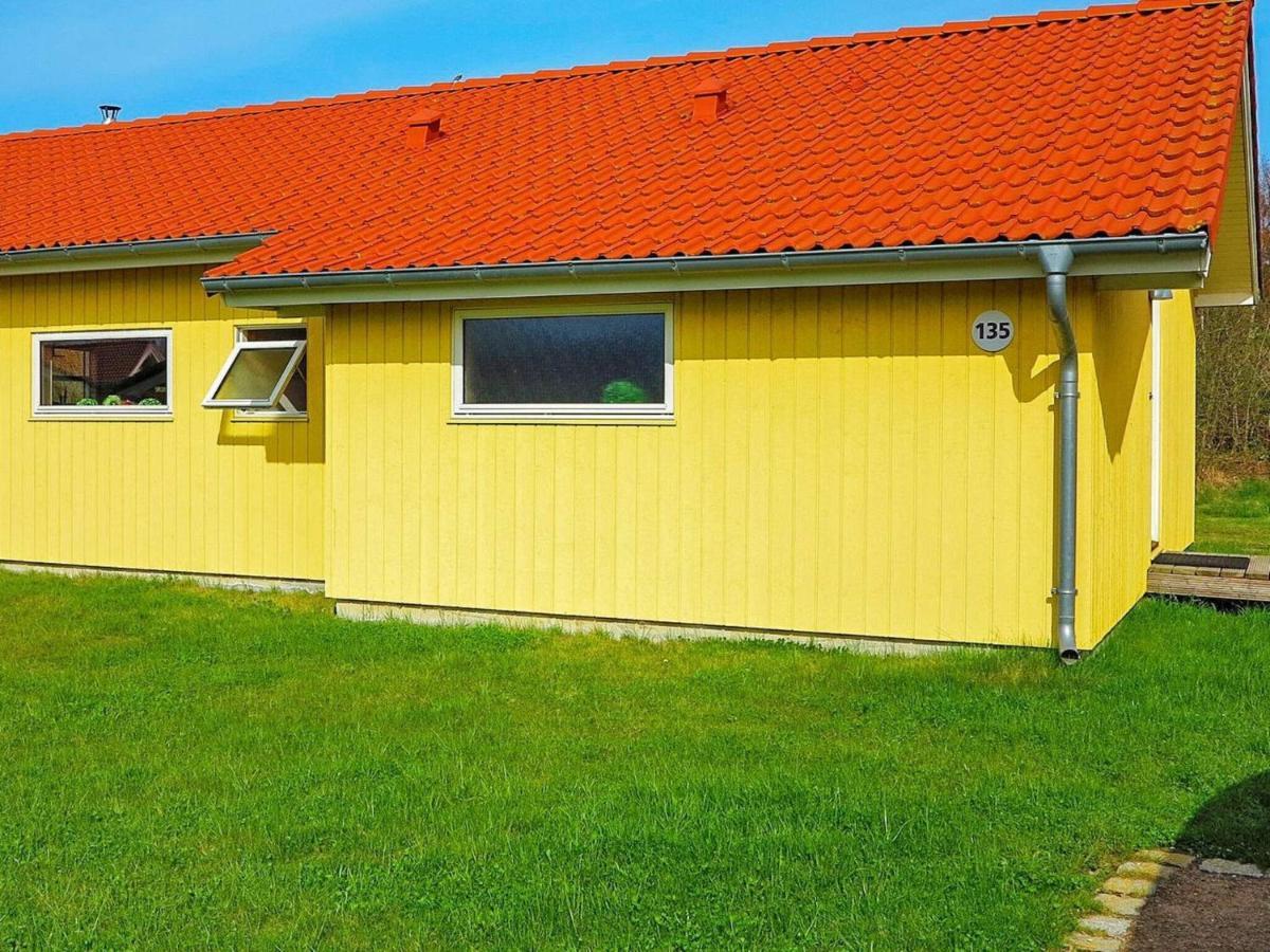 8 Person Holiday Home In Gro Enbrode Гросенброде Екстер'єр фото