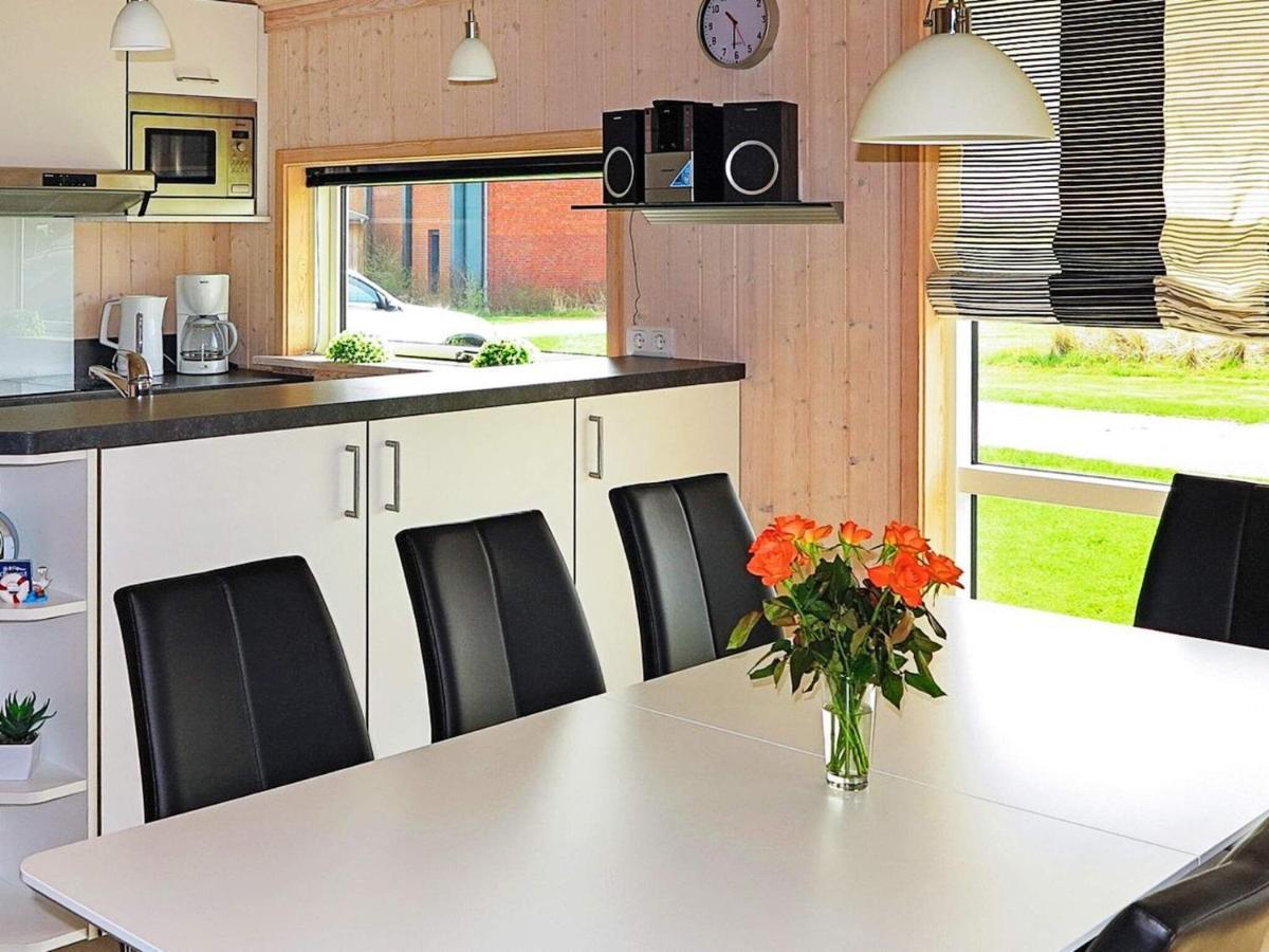 8 Person Holiday Home In Gro Enbrode Гросенброде Екстер'єр фото